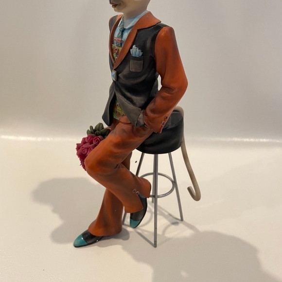 Margaret Le Van's Alley Cat "Dante with Roses" C5271 - Picture 2 of 4